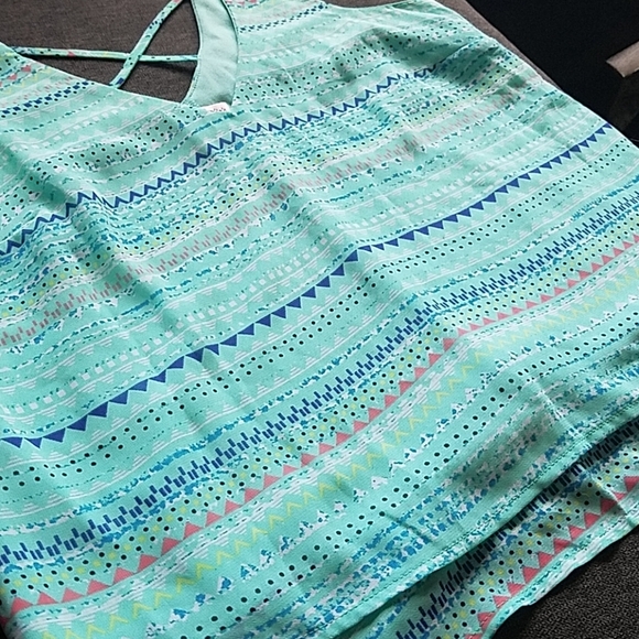 Candies Sleeveless Layered Crop Top Size Small - Picture 2 of 5